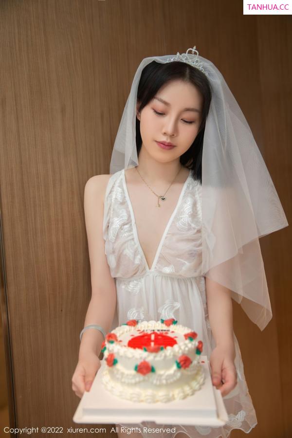 一颗甜蛋黄a  [XiuRen]高清写真图 2022.01.28 No.4530 一颗甜蛋黄a第2张图片